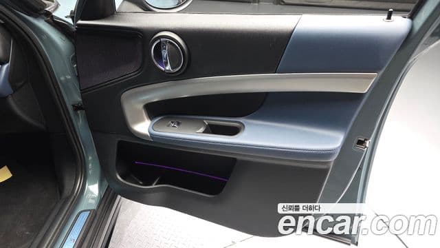 Mini Cooper S Countryman 2023 — Photo 21/32