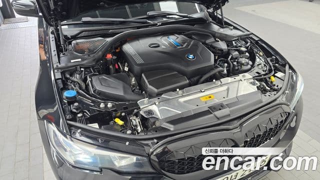 BMW 3 Series 2020 — ფოტო 6/20