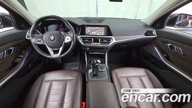 BMW 3 Series 2020 — Şəkil 7/20