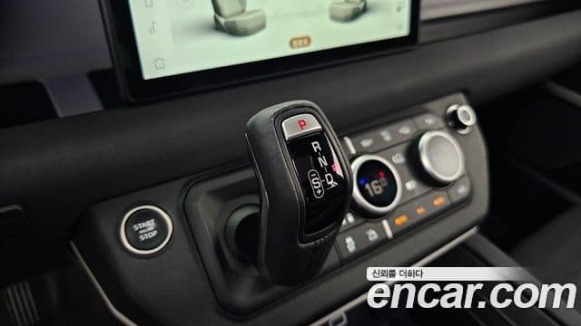 Land Rover Defender 2023 — ფოტო 9/20