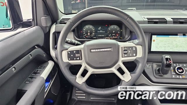 Land Rover Defender 2023 — ფოტო 14/20