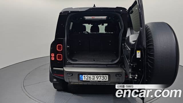 Land Rover Defender 2023 — ფოტო 20/20