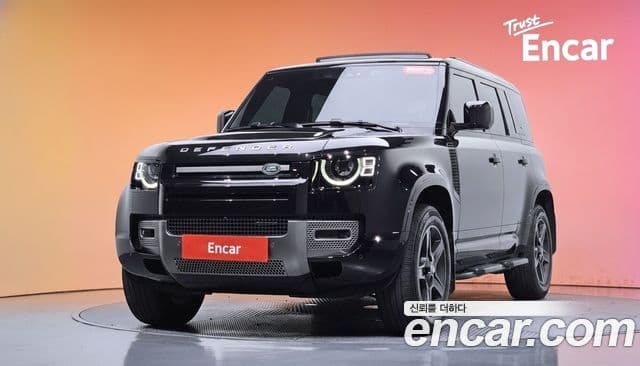 Land Rover Defender 2023 — ფოტო 1/20