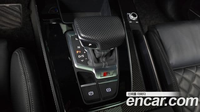 Audi SQ5 2022 — ფოტო 4/20