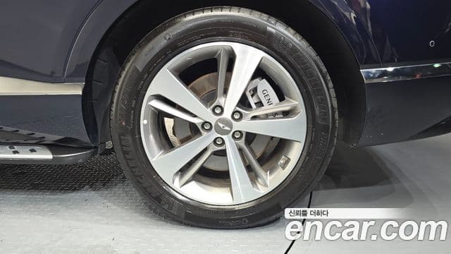 Genesis GV80 2023 — ფოტო 18/30
