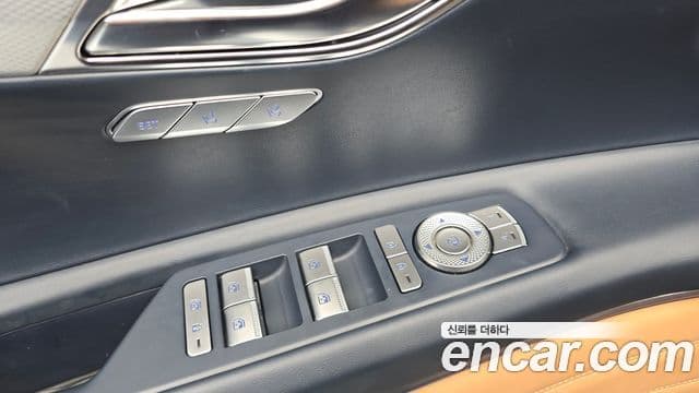 Genesis GV80 2023 — ფოტო 19/30