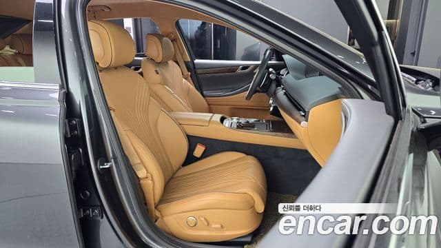 Genesis Electrified G80 2021 — Şəkil 10/20