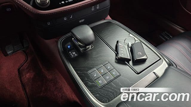 Lexus LS500h 2023 — Şəkil 9/20