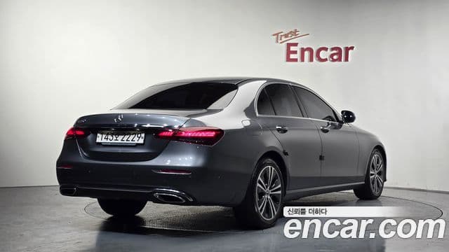 Mercedes-Benz E-Class 2020 — Şəkil 2/20
