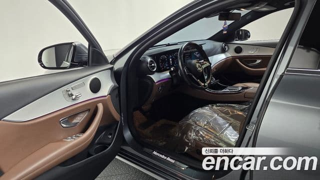 Mercedes-Benz E-Class 2020 — Şəkil 10/20