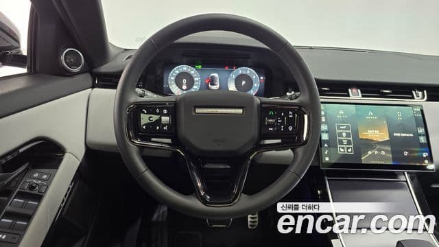 Land Rover Range Rover Evoque 2025 — ფოტო 14/20