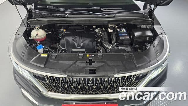 Kia Carnival 2023 — Şəkil 6/20