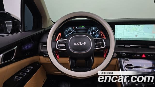 Kia Carnival 2023 — Şəkil 12/20