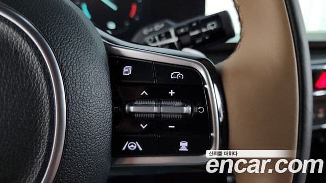 Kia Sorento 2025 — ფოტო 17/20
