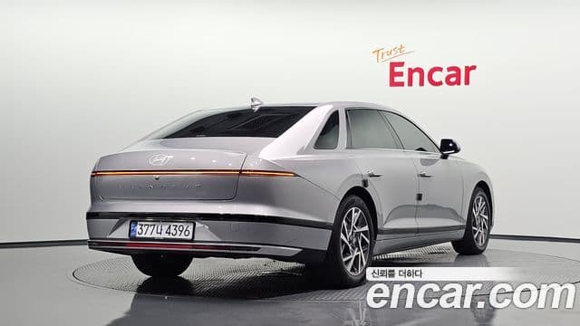 Hyundai Grandeur 2025 — ფოტო 2/20