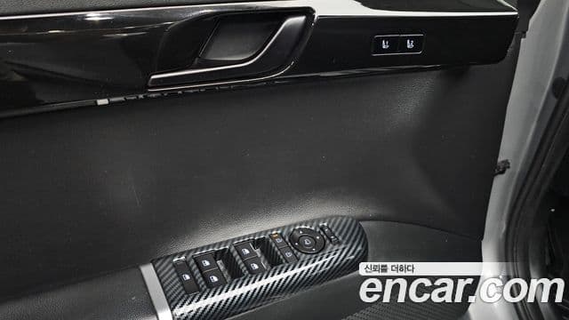 Hyundai Grandeur Hybrid 2025 — ფოტო 14/36
