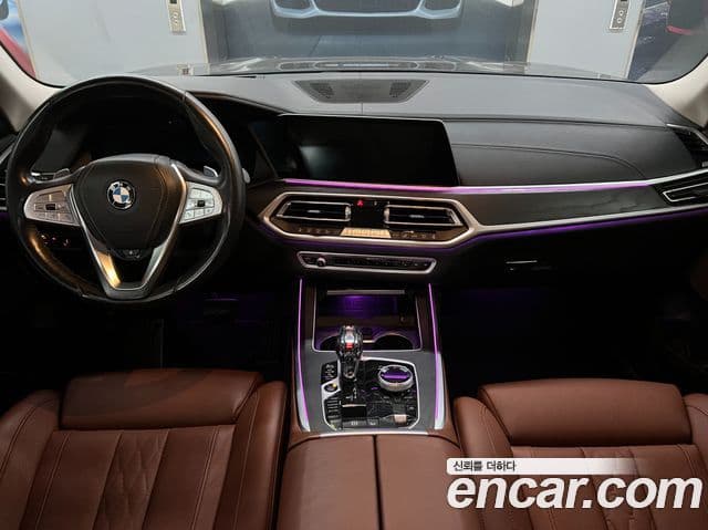 BMW X7 2022 — Şəkil 9/20