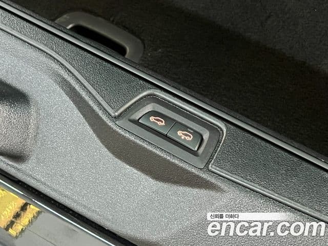 BMW X7 2022 — Şəkil 18/20