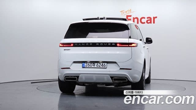 Land Rover Range Rover Sport 2025 — ფოტო 4/20
