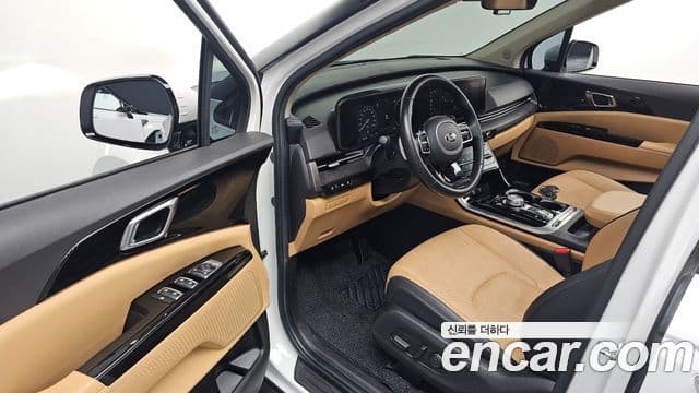 Kia Carnival 2021 — Фото 10/20