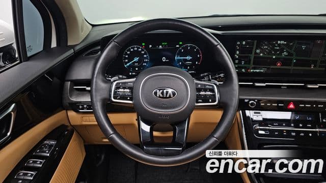 Kia Carnival 2021 — Фото 13/20