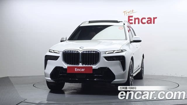 BMW X7 2023 — ფოტო 3/20