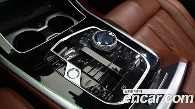 BMW X7 2023 — ფოტო 9/20