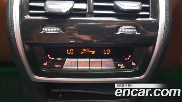 BMW X7 2023 — Photo 5/34