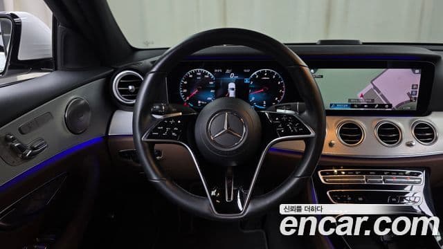 Mercedes-Benz E-Class 2021 — Şəkil 13/20