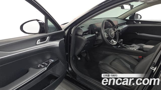 Kia K5 2024 — фото 10 из 20