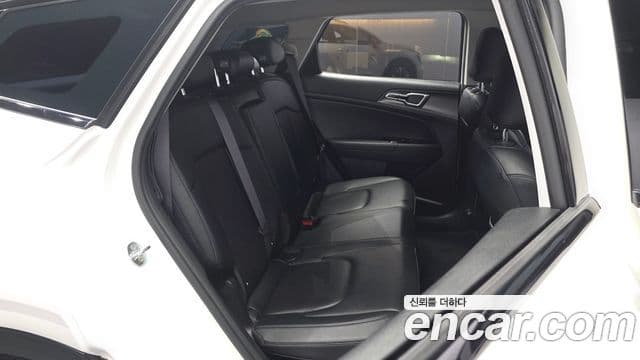 Kia Sportage 2022 — ფოტო 11/20