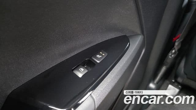 Kia Sportage 2022 — ფოტო 19/20