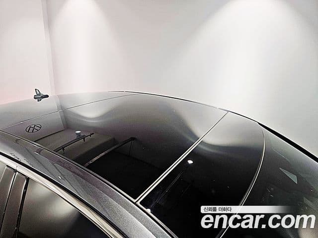 Audi A6 2021 — ფოტო 16/18