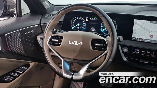 Kia K8 2023 — Şəkil 13/20