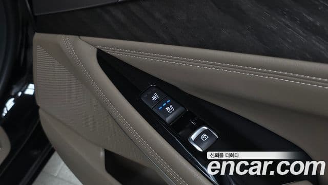 Kia K8 2021 — ფოტო 19/20