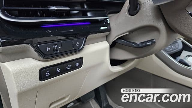 Kia Carnival 2024 — Şəkil 19/20