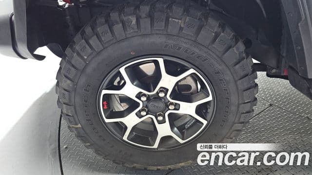 Jeep Wrangler 2020 — Photo 11/20