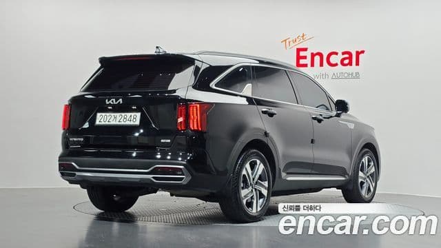 Kia Sorento 2023 — Şəkil 2/20