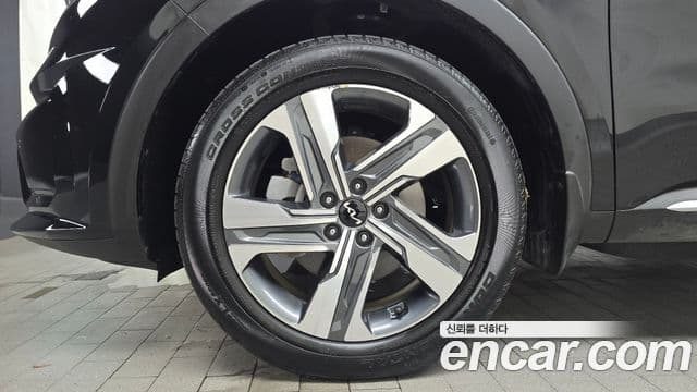 Kia Sorento 2023 — Şəkil 5/20