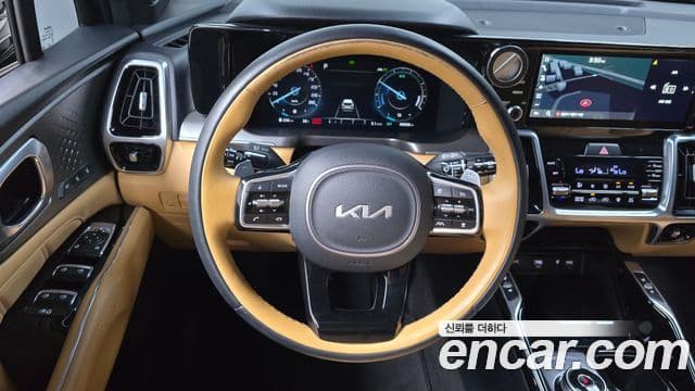 Kia Sorento 2023 — Şəkil 13/20