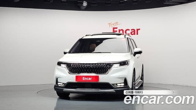 Kia Carnival 2022 — Фото 3/20