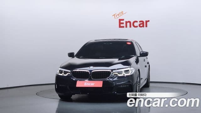 BMW 5 Series 2019 — Şəkil 2/20