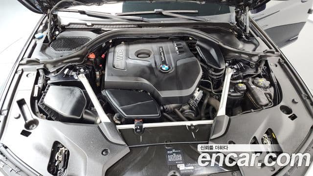 BMW 5 Series 2019 — Şəkil 5/20