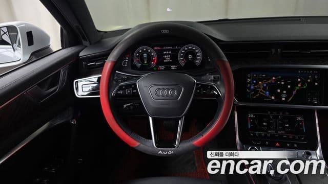Audi A6 2021 — ფოტო 13/20