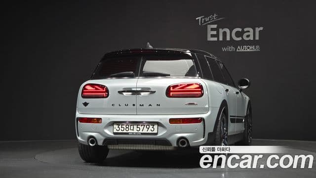 Mini Cooper S Clubman 2022 — ფოტო 4/20