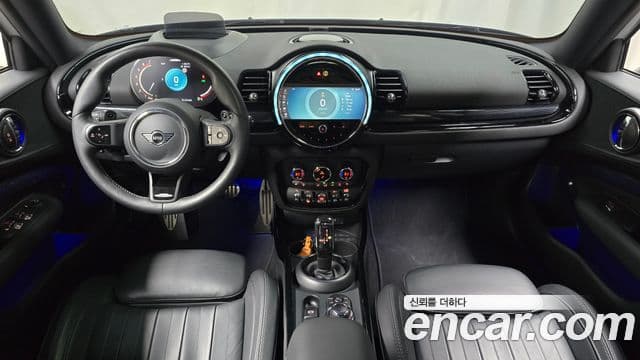 Mini Cooper S Clubman 2022 — фото 10 из 20