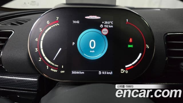 Mini Cooper S Clubman 2022 — ფოტო 7/20