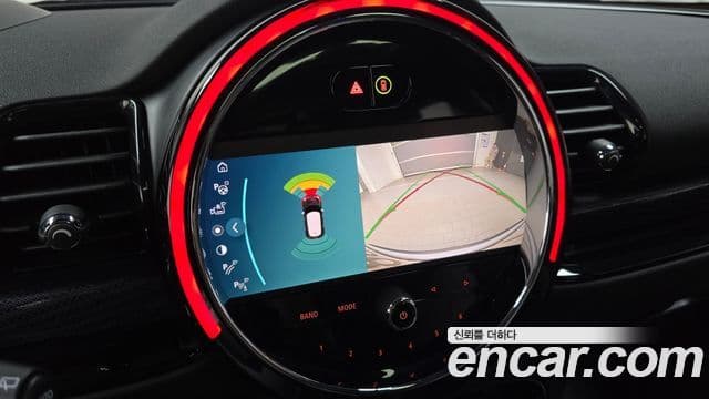 Mini Cooper S Clubman 2022 — ფოტო 14/20