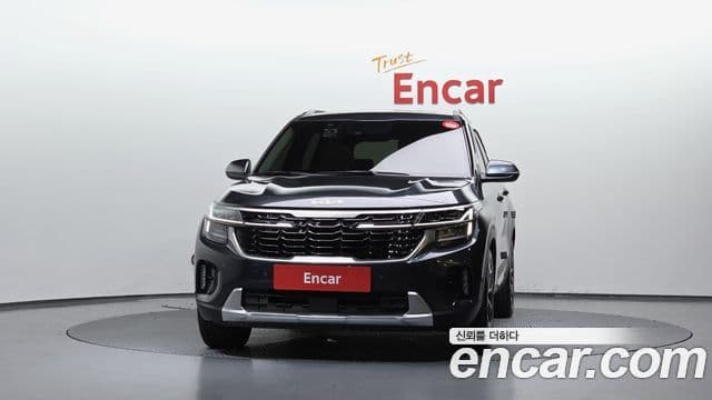 Kia Seltos 2024 — ფოტო 3/20