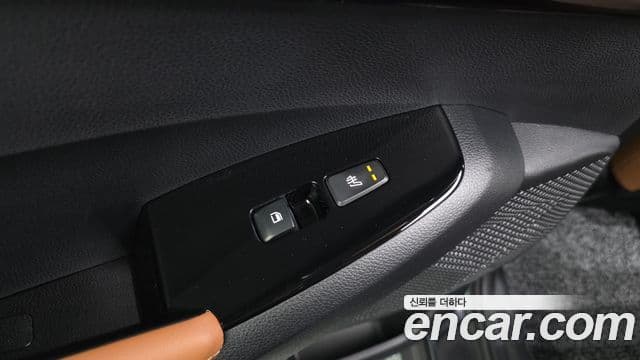 Kia Seltos 2024 — ფოტო 18/20